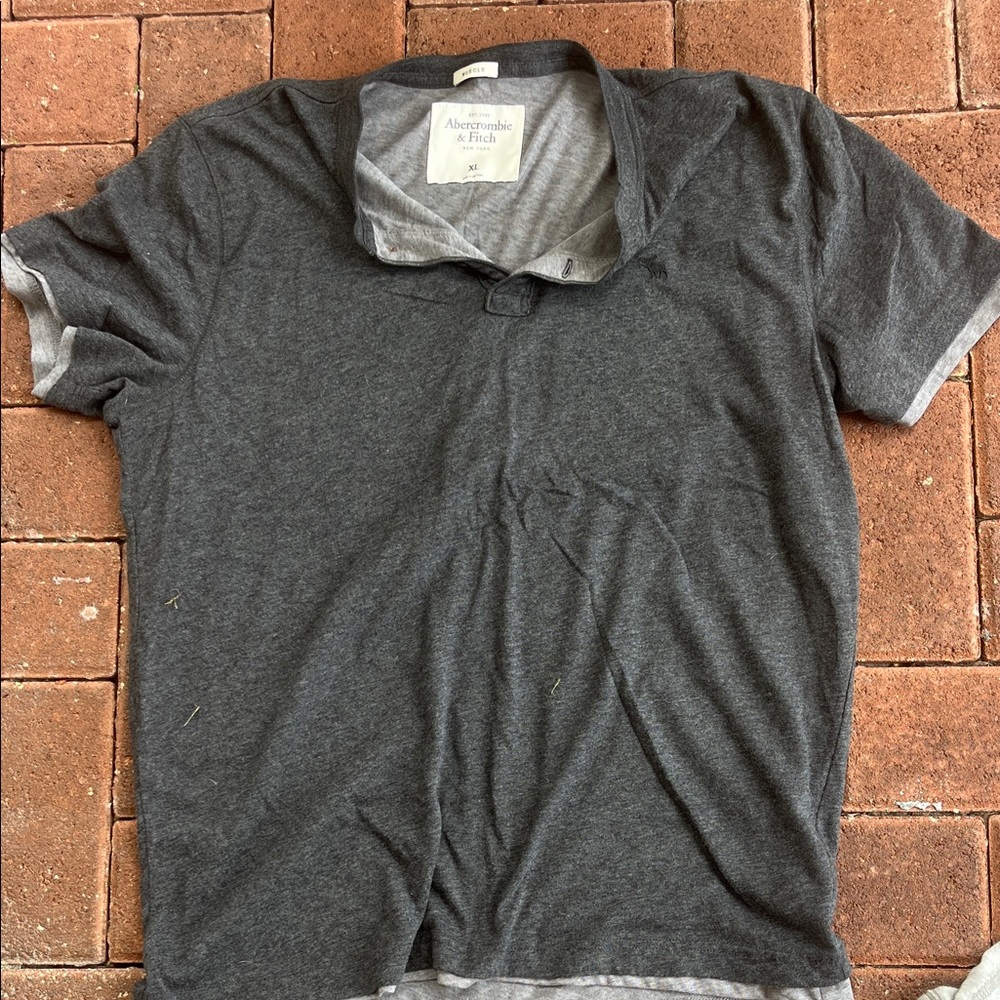 BUNDLE OF 2 Abercrombie & Fitch Gray and Black Henley Shirts - Picture 5 of 6